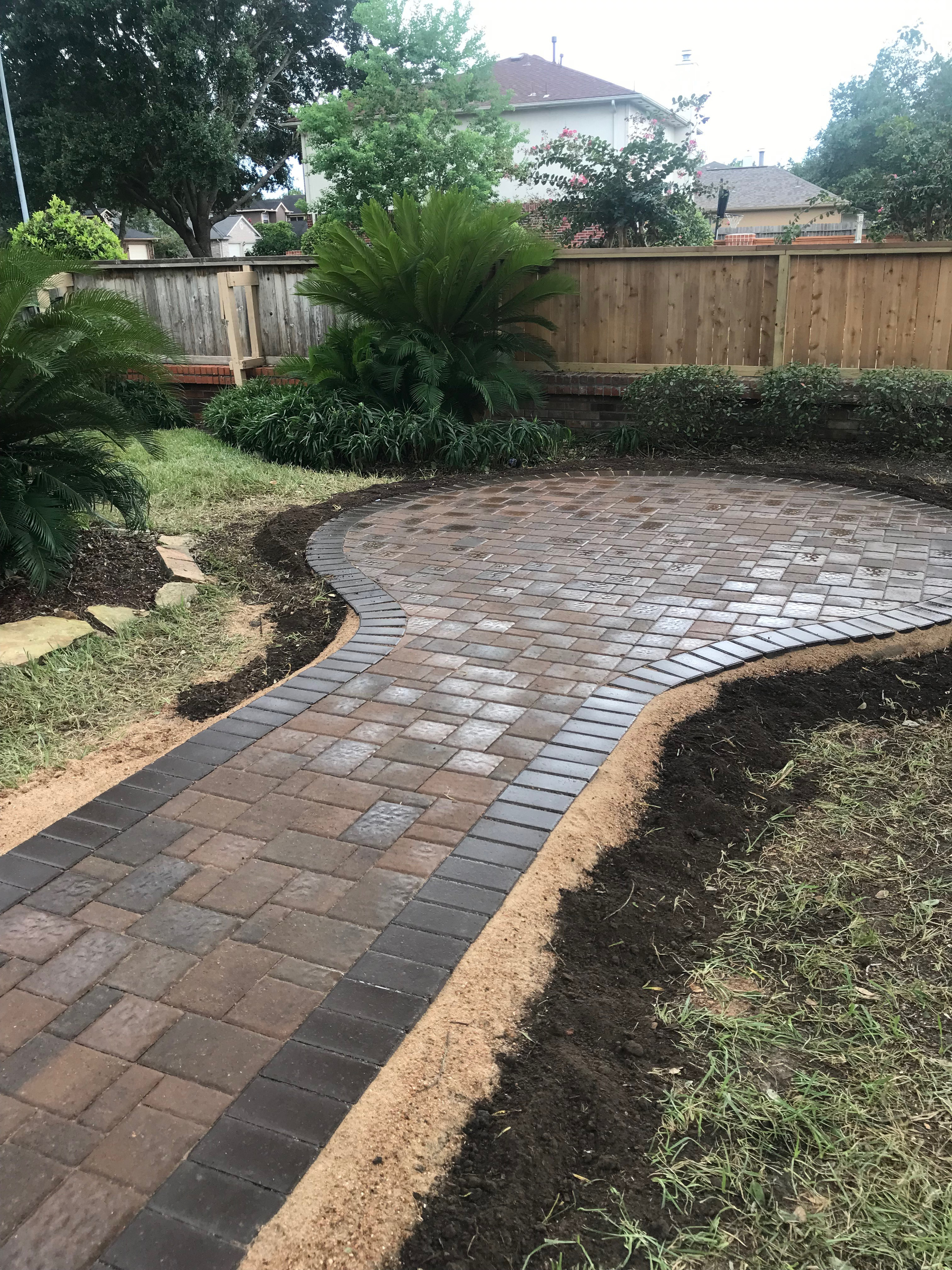 Custom hardscape patio design Houston TX