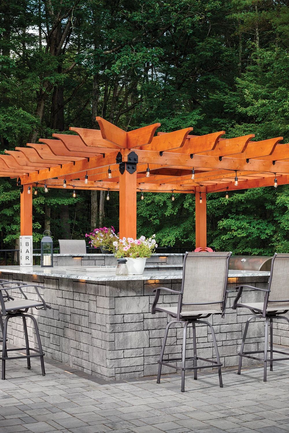 Custom outdoor kitchen Houston TX